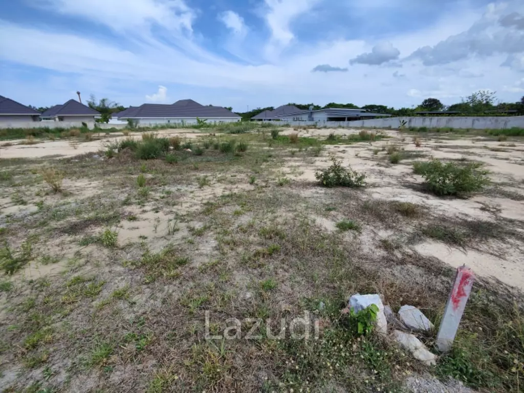 Prime Freehold Land 1-3-35 Rai Semi-Corner Plot with Mountain Views in Hua Hin