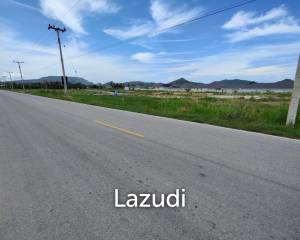 Prime Freehold Land 1-3-35 Rai Semi-Corner Plot with Mountain Views in Hua Hin
