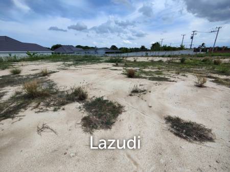 Prime Freehold Land 1-3-35 Rai Semi-Corner Plot with Mountain Views in Hua Hin