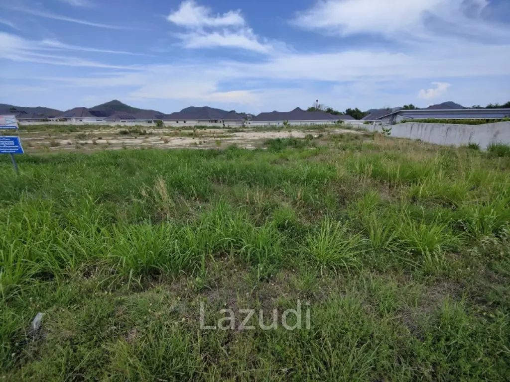 Prime Freehold Land 1-3-35 Rai Semi-Corner Plot with Mountain Views in Hua Hin