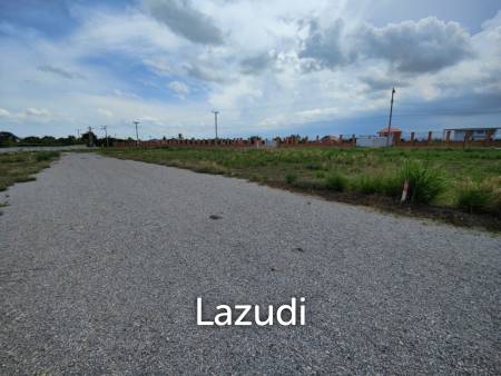 Scenic Freehold Corner Plot 1-0-78.9 Rai Near Black Mountain Golf
