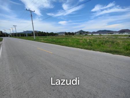 Scenic Freehold Corner Plot 1-0-78.9 Rai Near Black Mountain Golf