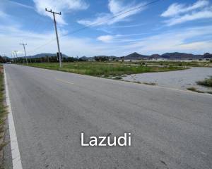 Scenic Freehold Corner Plot 1-0-78.9 Rai Near Black Mountain Golf