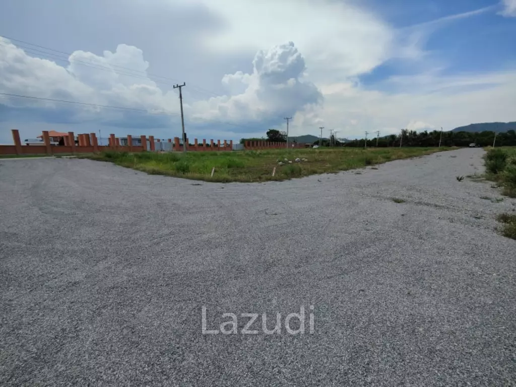 Scenic Freehold Corner Plot 1-0-78.9 Rai Near Black Mountain Golf