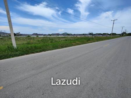 Prime Freehold Land 1-0-30 Rai in Scenic Hin Lek Fai Near Black Mountain Golf