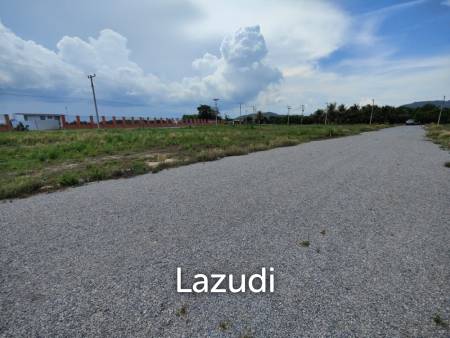 Prime Freehold Land 1-0-30 Rai in Scenic Hin Lek Fai Near Black Mountain Golf