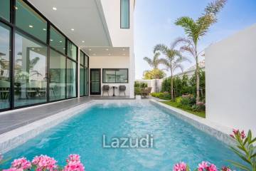 4 Bedrooms 4 Bathrooms 425 SQ.M. Thamber