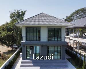 Beautiful new 3 bed 4 bath house with mountain views