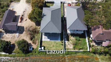 Beautiful new 3 bed 4 bath house with mountain views