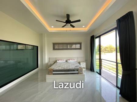 Beautiful new 3 bed 4 bath house with mountain views