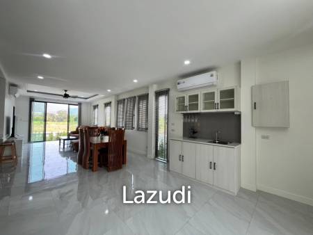 Beautiful new 3 bed 4 bath house with mountain views