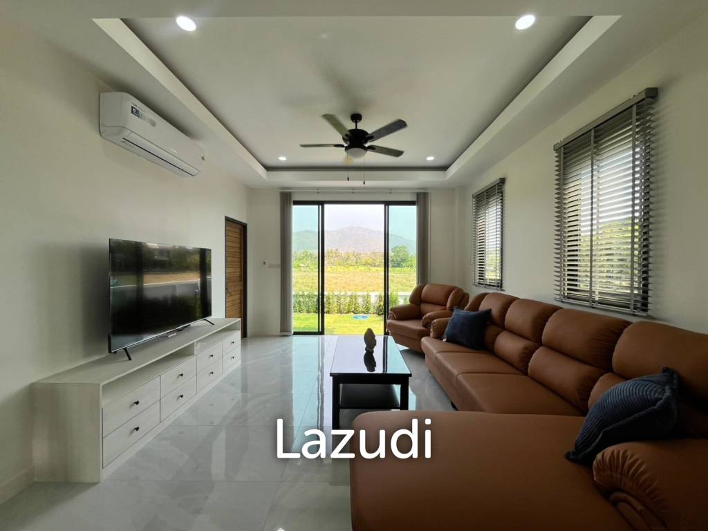 Beautiful new 3 bed 4 bath house with mountain views