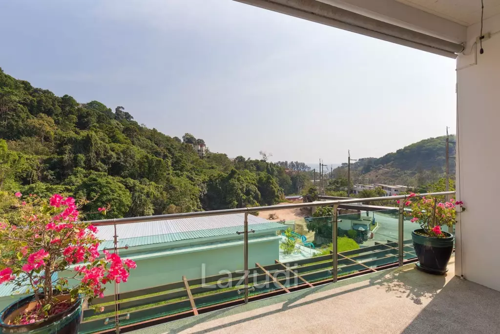 Very Spacious 2-Bed Condo with Scenic Views in Kamala