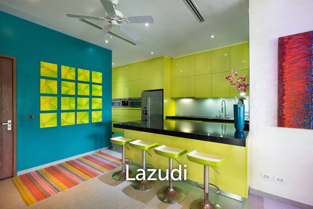 Very Spacious 2-Bed Condo with Scenic Views in Kamala