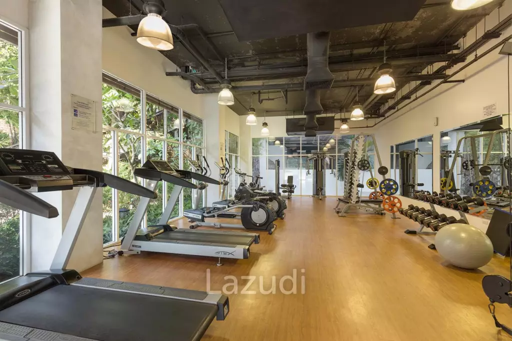 Very Spacious 2-Bed Condo with Scenic Views in Kamala