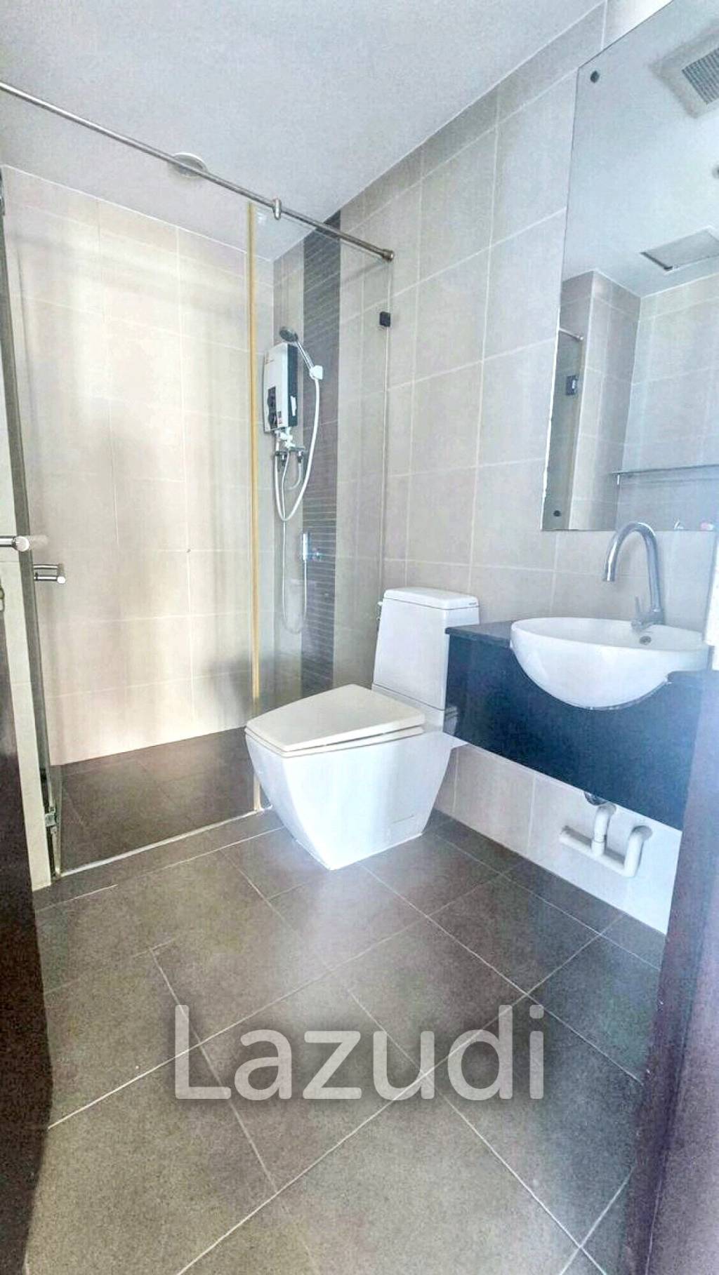 3 Bed 3 Bath 175 Sq.m Click Condo Sukhumvit 65