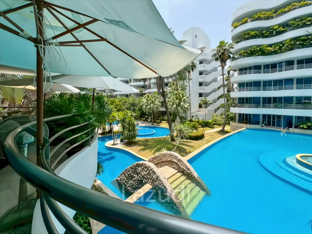 Baan Chai Talay : Spacious 2 Bedroom Beachfront Condo