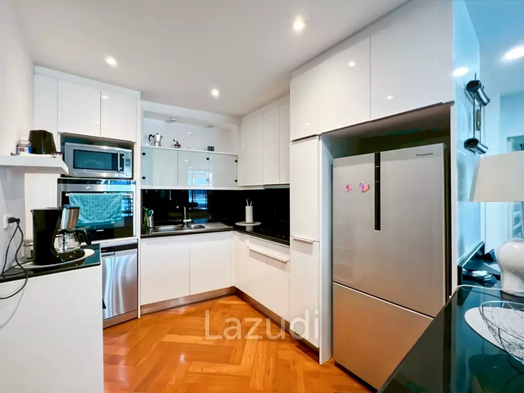 Baan Chai Talay : Spacious 2 Bedroom Beachfront Condo