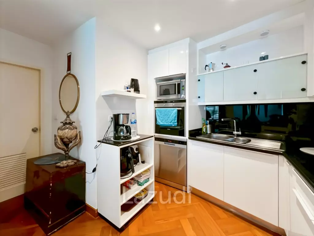 Baan Chai Talay : Spacious 2 Bedroom Beachfront Condo