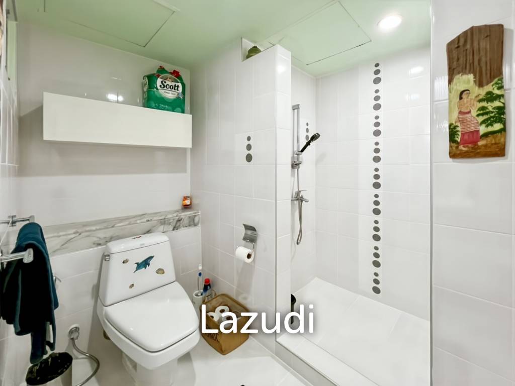 Baan Chai Talay : Spacious 2 Bedroom Beachfront Condo