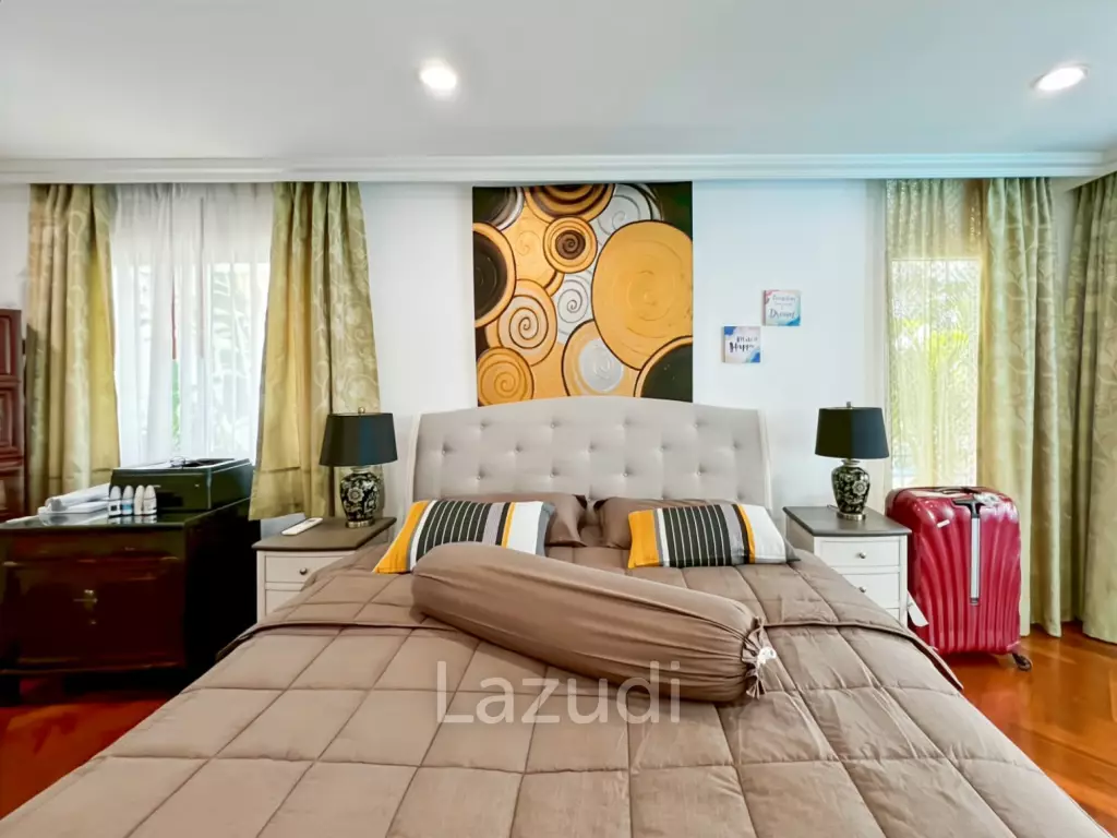 Baan Chai Talay : Spacious 2 Bedroom Beachfront Condo