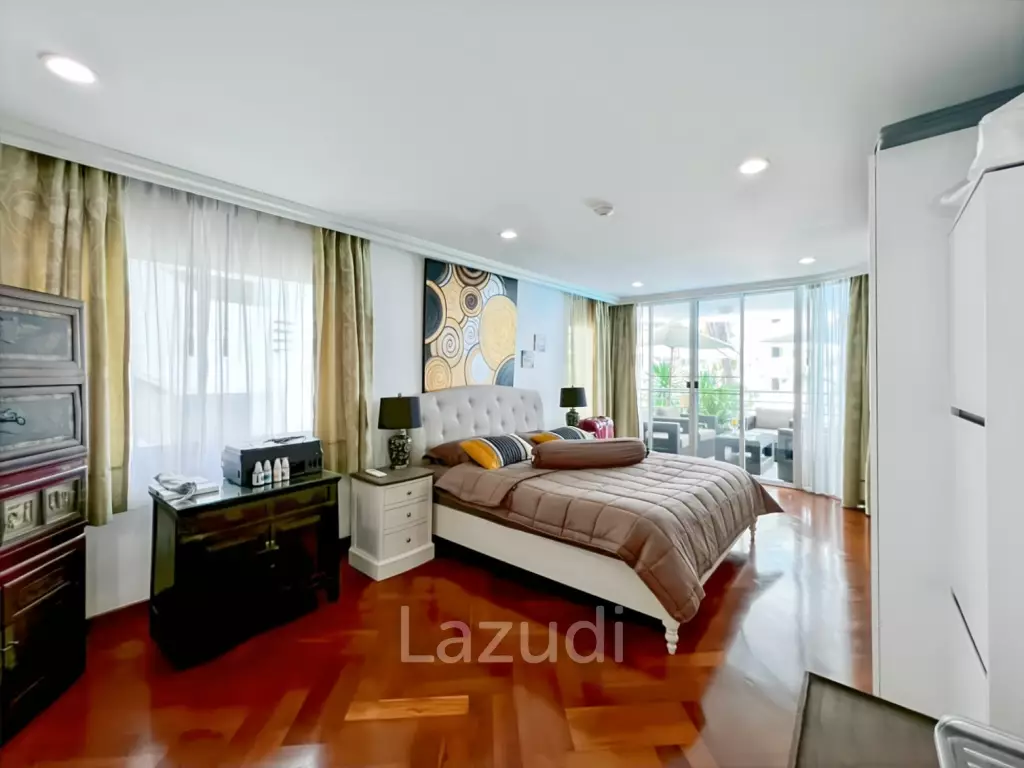 Baan Chai Talay : Spacious 2 Bedroom Beachfront Condo