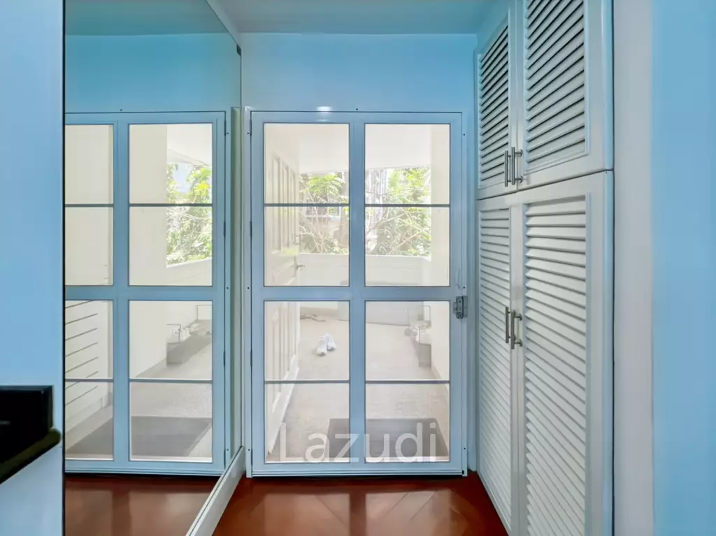 Baan Chai Talay : Spacious 2 Bedroom Beachfront Condo