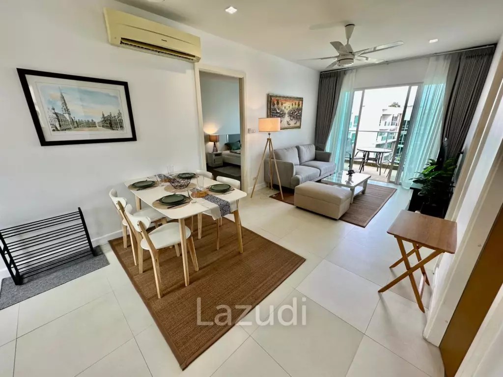The Seacraze : 2 Bedroom Corner Unit, Fully Rennovated