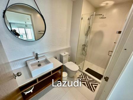 The Seacraze : 2 Bedroom Corner Unit, Fully Rennovated
