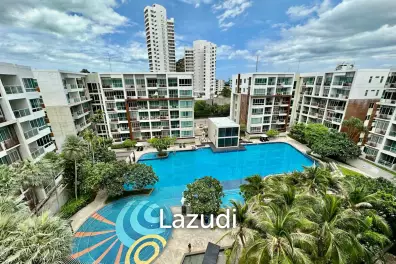The Seacraze : 2 Bedroom Corner Unit, Fully Rennovated