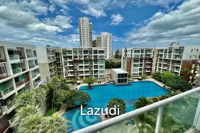 The Seacraze : 2 Bedroom Corner Unit, Fully Rennovated