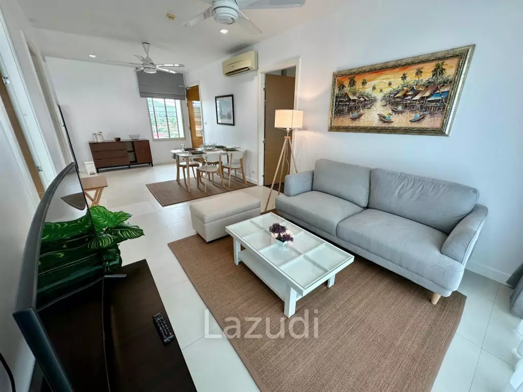The Seacraze : 2 Bedroom Corner Unit, Fully Rennovated