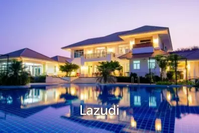 Near City Center Luxury Home