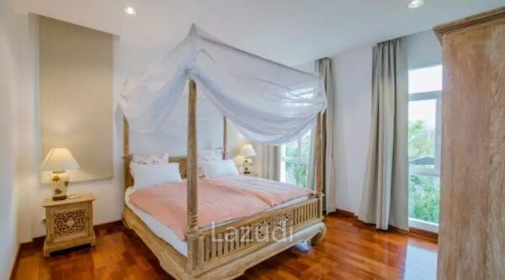 Near City Center Luxury Home