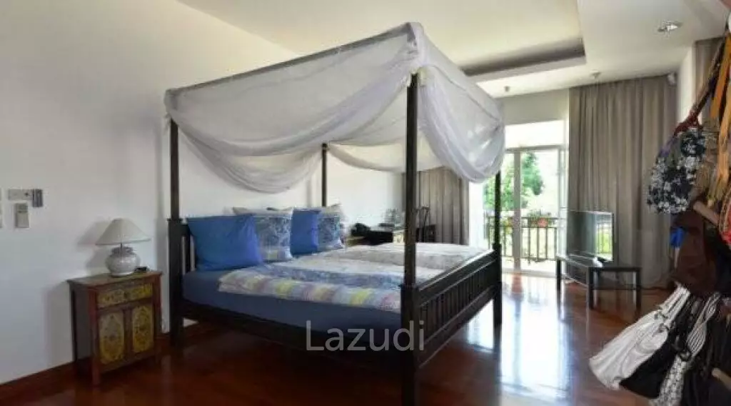Near City Center Luxury Home