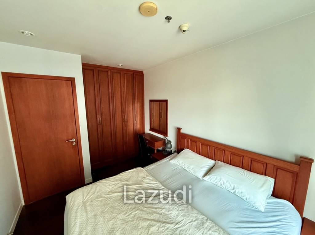 1 bedroom 1 bathroom 48 Sq.m. Circle Condominium