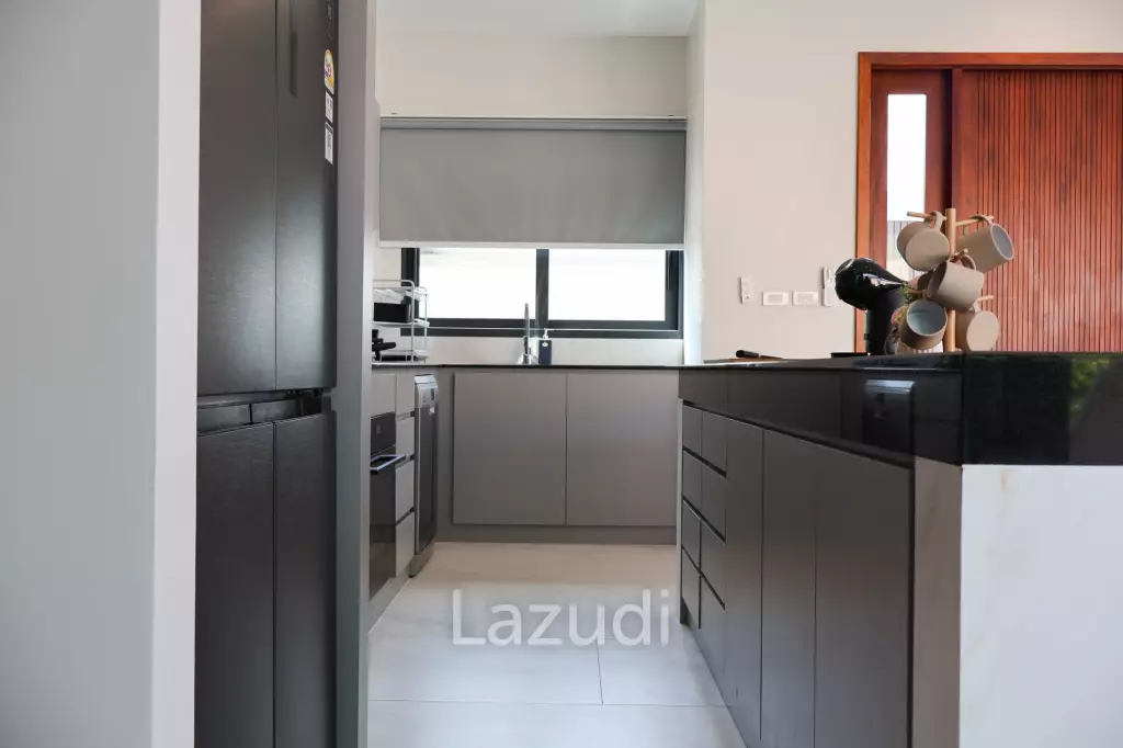 Brand New 4 Bedroom Pool Villa In Rawai