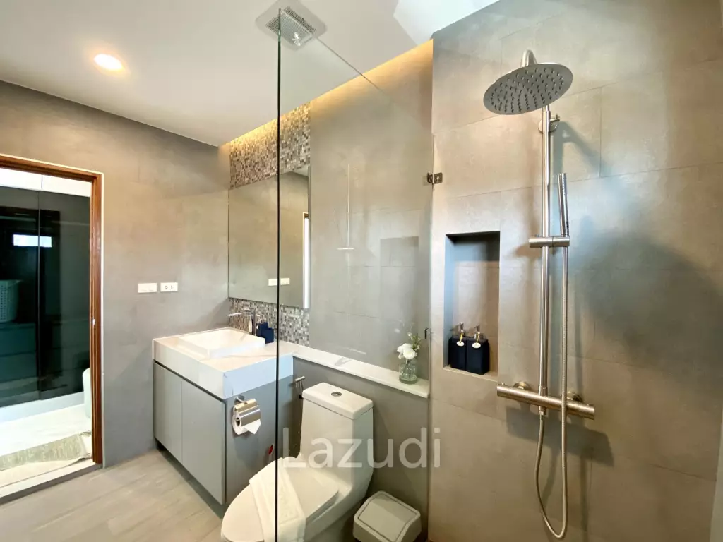 Brand New 4 Bedroom Pool Villa In Rawai