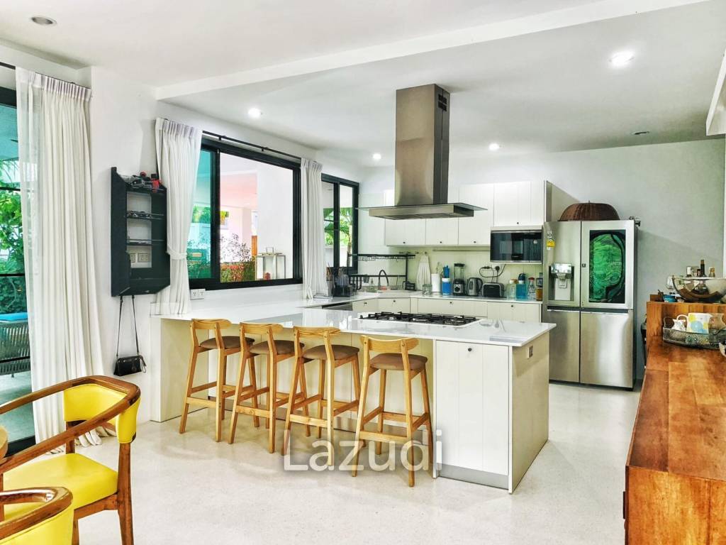 Large 4 Bed Pool Villa In Rawai Near Beaches