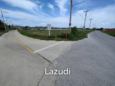 Prime Freehold Land 1-0-30 Rai Next to Main Road in Scenic Hin Lek Fai Near Black Mountain Golf