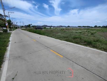 Prime Freehold Land 1-0-30 Rai Next to Main Road in Scenic Hin Lek Fai Near Black Mountain Golf