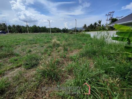 Affordable Freehold 1 Rai Land Corner Plot Near Black Mountain Golf