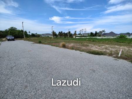 Affordable Freehold 1 Rai Land Corner Plot Near Black Mountain Golf