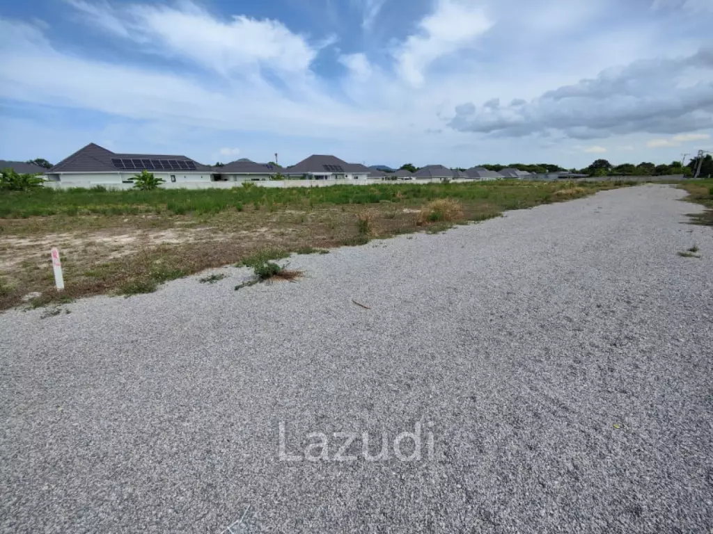 1 Rai Freehold Land For Sale Near Black Mountain Golf