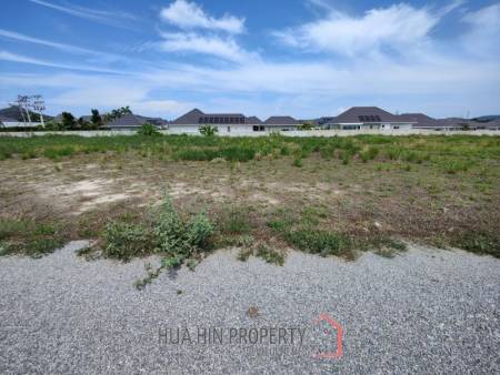 1 Rai Freehold Land For Sale Near Black Mountain Golf