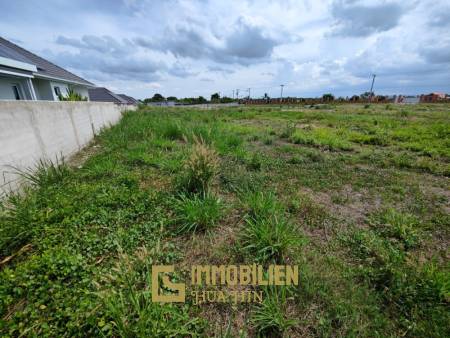 ขายที่ดิน 1 ไร่ เหมาะสำหรับสร้างบ้าน ใกล้สนามกอล์ฟแบล็ค เมาท์เท่น
