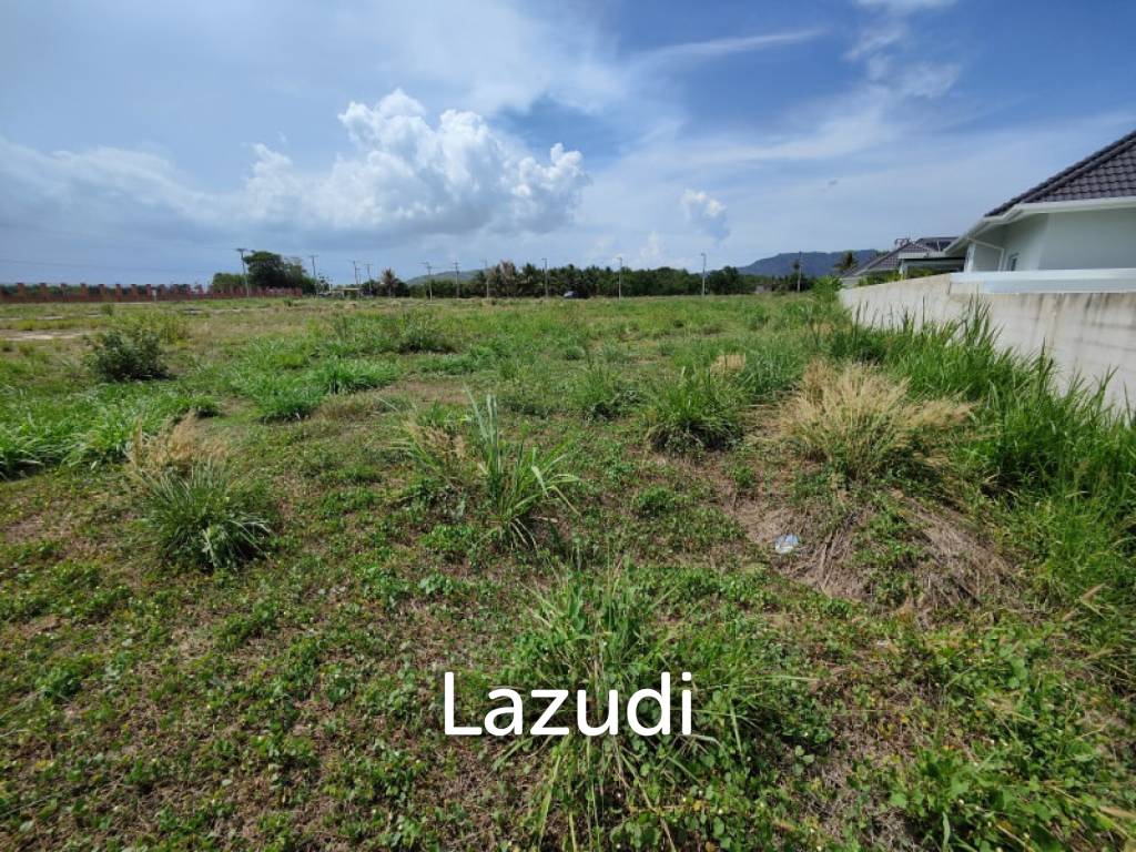 1 Rai Freehold Home Building Plot Near Black Mountain Golf