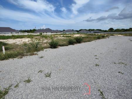 Land For Sale - 1 Rai Home Building Plot Near Black Mountain