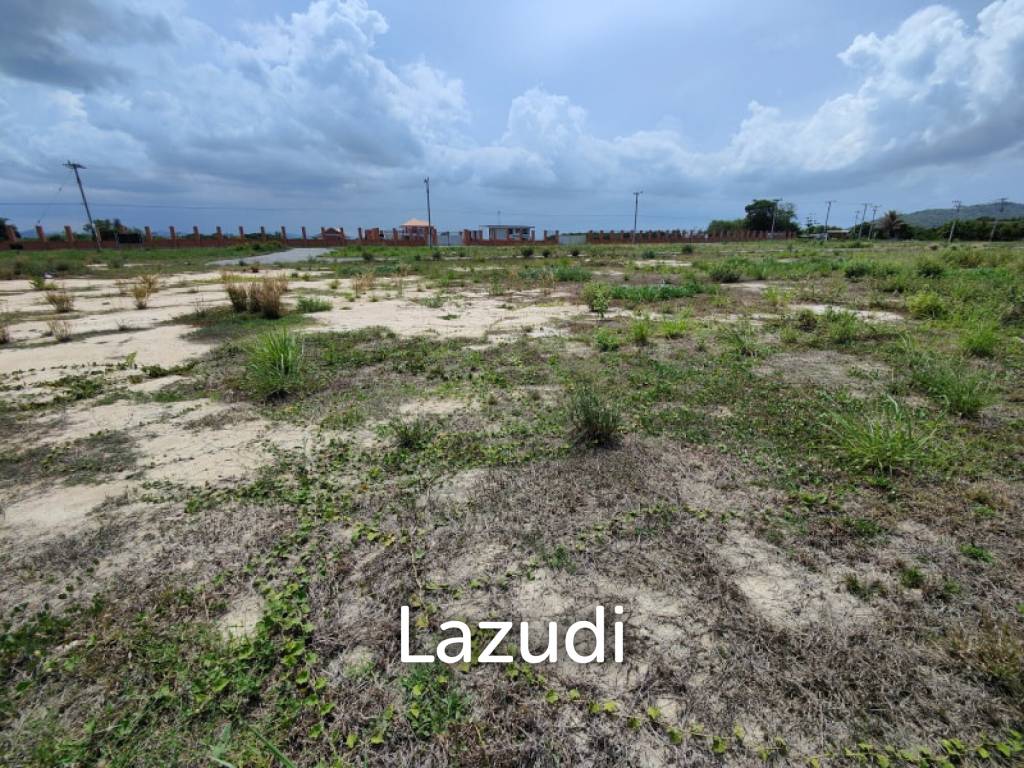 Land For Sale - 1 Rai Home Building Plot Near Black Mountain