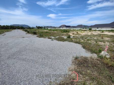 Land For Sale - 1 Rai Home Building Plot Near Black Mountain